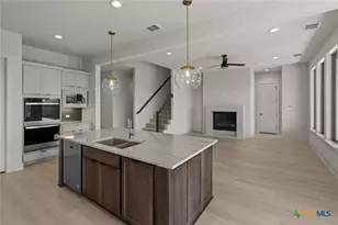 225 Grand Legacy, New Braunfels, TX 78130 - Photo 8