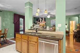 570 SW Crossland Dr, Killeen, TX 76543 - Photo 14