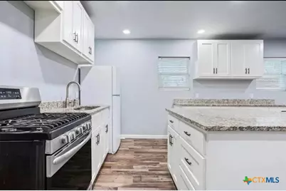 117 S Emma #B, Bartlett, TX 76511 - Photo 2