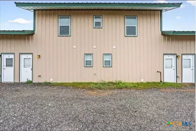 117 S Emma #B, Bartlett, TX 76511 - Photo 18