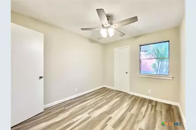 2110 Blue Meadow Drive #B, Austin, TX 78744 - Photo 26