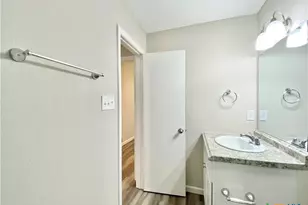 2110 Blue Meadow Dr, Austin, TX 78744 - Photo 30