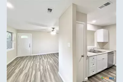 2110 Blue Meadow Drive #B, Austin, TX 78744 - Photo 14