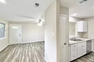 2110 Blue Meadow Dr, Austin, TX 78744 - Photo 14