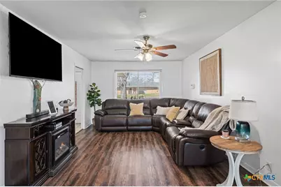 2417 Robin Road, Temple, TX 76502 - Photo 4