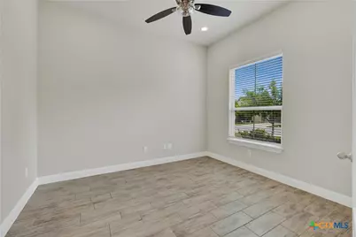 1426 Village Inn, New Braunfels, TX 78132 - Photo 6