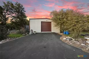 1350 Persimmon Pass, Fischer, TX 78623 - Photo 4