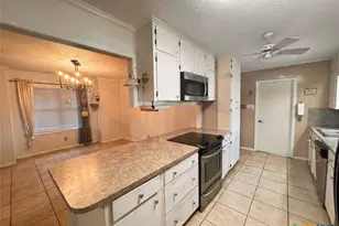 507 E Avenue G, Rosebud, TX 76570 - Photo 6