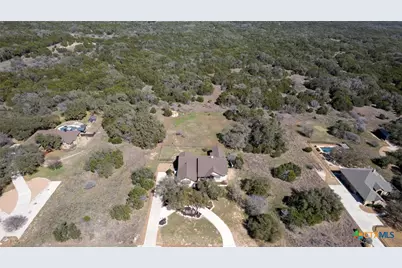 619 Cambridge Drive, New Braunfels, TX 78132 - Photo 32