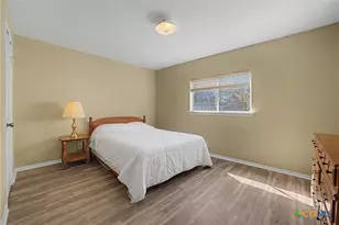 501 Denise Dr, New Braunfels, TX 78130 - Photo 12