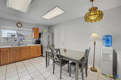 501 Denise Drive, New Braunfels, TX 78130 - Photo 6