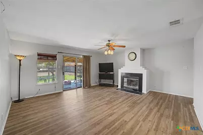 501 Denise Drive, New Braunfels, TX 78130 - Photo 10