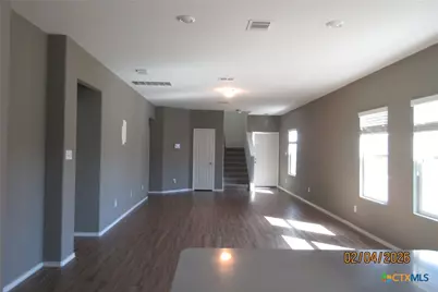 112 Granville Court, Jarrell, TX 76537 - Photo 8