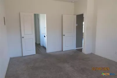 112 Granville Court, Jarrell, TX 76537 - Photo 16