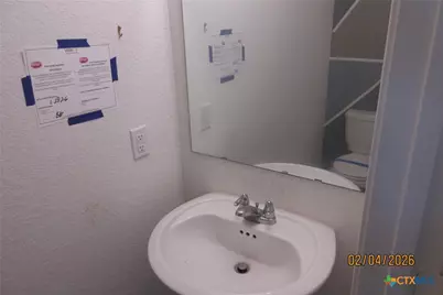 112 Granville Court, Jarrell, TX 76537 - Photo 22