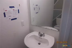 112 Granville Ct, Jarrell, TX 76537 - Photo 22