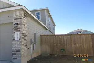 112 Granville Ct, Jarrell, TX 76537 - Photo 2