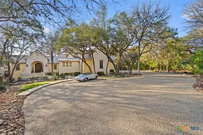 954 Riverforest Drive, New Braunfels, TX 78132 - Photo 10