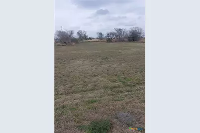 304 W Paris Avenue, Seadrift, TX 77983 - Photo 1