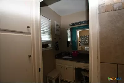 6019 Forest Ridge, San Antonio, TX 78240 - Photo 14