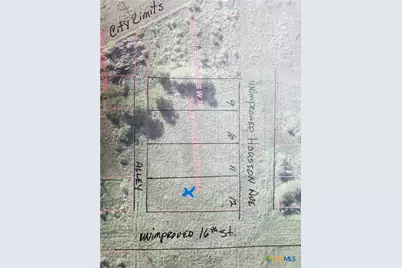 1601 W Houston Avenue, Seadrift, TX 77983 - Photo 1