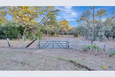 715 Private Road 1051, Hallettsville, TX 77964 - Photo 6