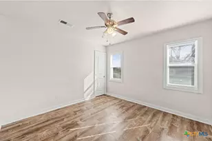 906 S 2nd St, Temple, TX 76504 - Photo 22