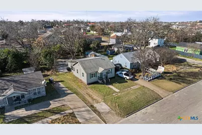 906 S 2nd Street, Temple, TX 76504 - Photo 32