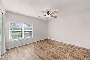 906 S 2nd St, Temple, TX 76504 - Photo 30