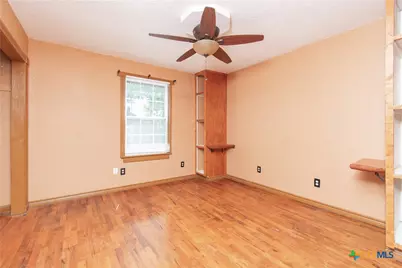 202 E Carpenter Avenue, Copperas Cove, TX 76522 - Photo 10