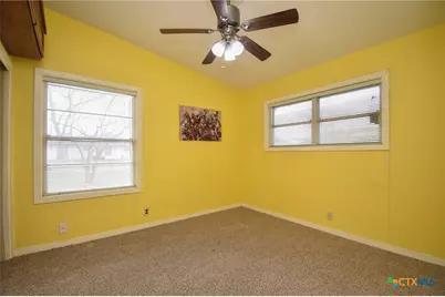 909 Fern Lane, Victoria, TX 77904 - Photo 34