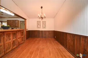 909 Fern Ln, Victoria, TX 77904 - Photo 10