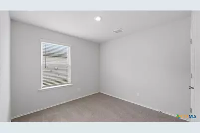 2513 Hiddenbrooke Trace, Seguin, TX 78155 - Photo 8