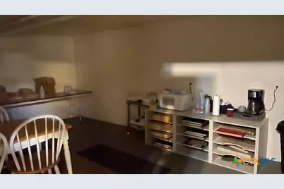 108 E 1st Street, Cameron, TX 76520 - Photo 4