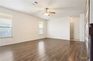 231 Druse Ln, Jarrell, TX 76537 - Photo 4