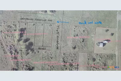 1603 W Houston Avenue, Seadrift, TX 77983 - Photo 2