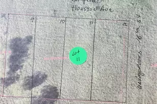 1603 W Houston Ave, Seadrift, TX 77983 - Photo 1