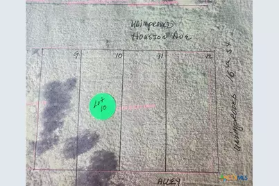 1605 W Houston Avenue, Seadrift, TX 77983 - Photo 1