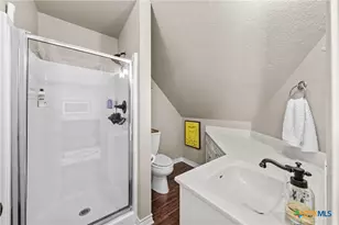 2506 Canyon Cliff Dr, Temple, TX 76502 - Photo 38