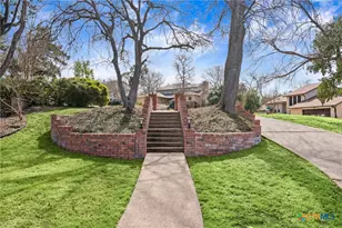 2506 Canyon Cliff Dr, Temple, TX 76502 - Photo 2