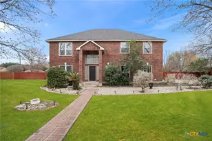 175 Plantation Dr, Seguin, TX 78155 - Photo 2