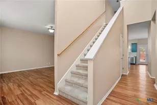 175 Plantation Dr, Seguin, TX 78155 - Photo 4