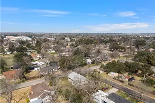 1007 N Jackson Ave, Cameron, TX 76520 - Photo 36