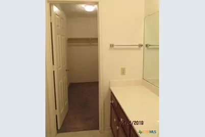 105 Evan Circle, Victoria, TX 77901 - Photo 6