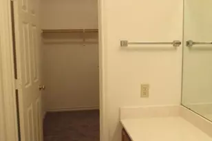 105 Evan Cir, Victoria, TX 77901 - Photo 6