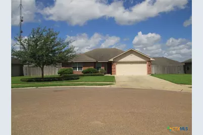 105 Evan Circle, Victoria, TX 77901 - Photo 1