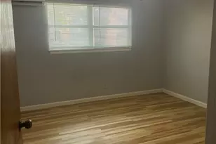 513 N San Marcos St, Seguin, TX 78155 - Photo 18