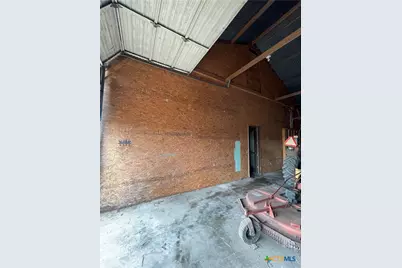 218 Fm 710, Ganado, TX 77962 - Photo 28