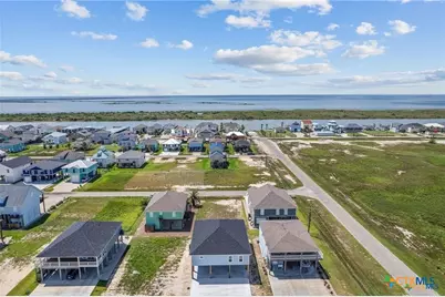 30 Whooping Crane, Port O'Connor, TX 77982 - Photo 2
