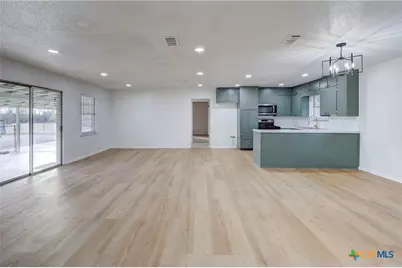 1513 W Main Street, Little River Academy, TX 76554 - Photo 6